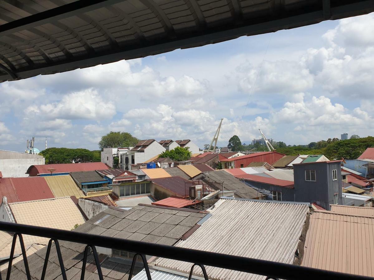 Hornbill's Nest Kuching Hostel Luaran gambar