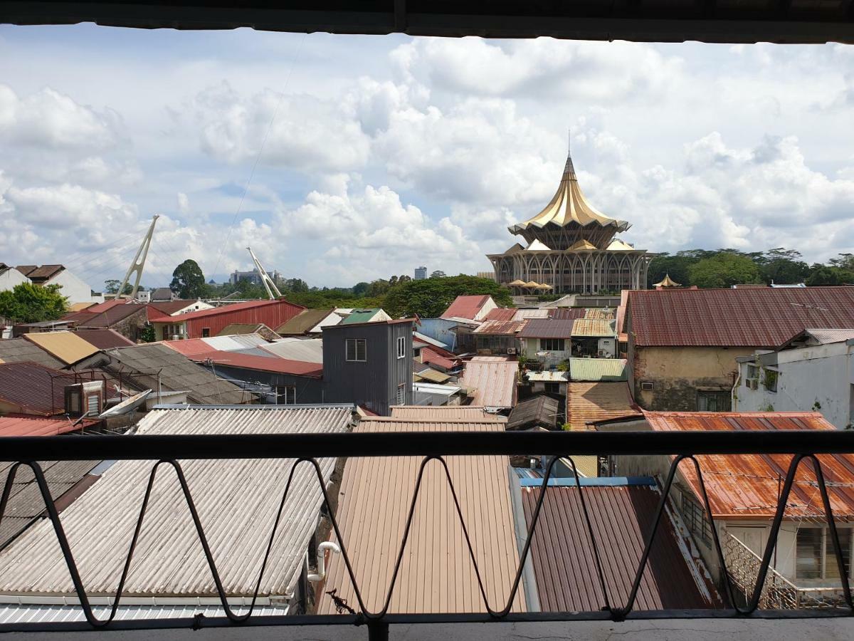 Hornbill's Nest Kuching Hostel Luaran gambar
