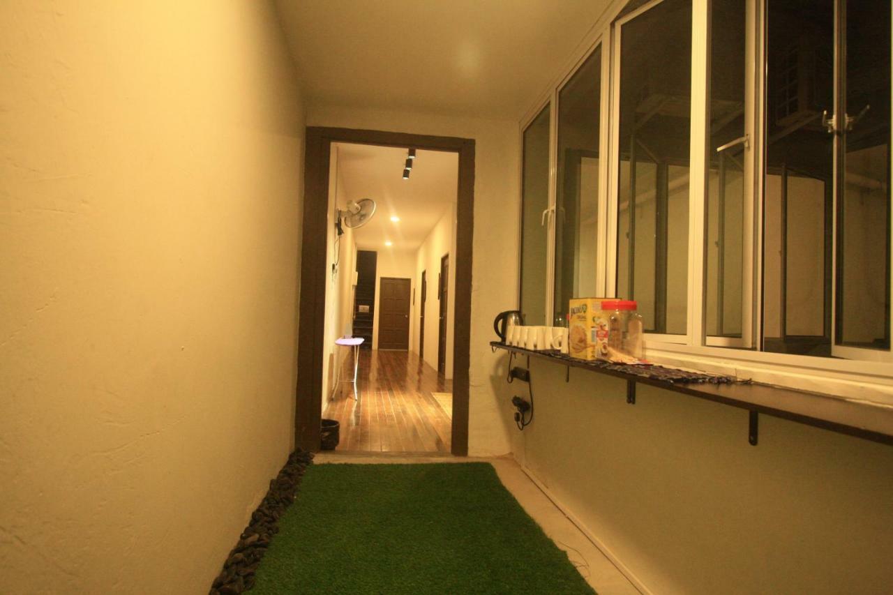 Hornbill's Nest Kuching Hostel Luaran gambar