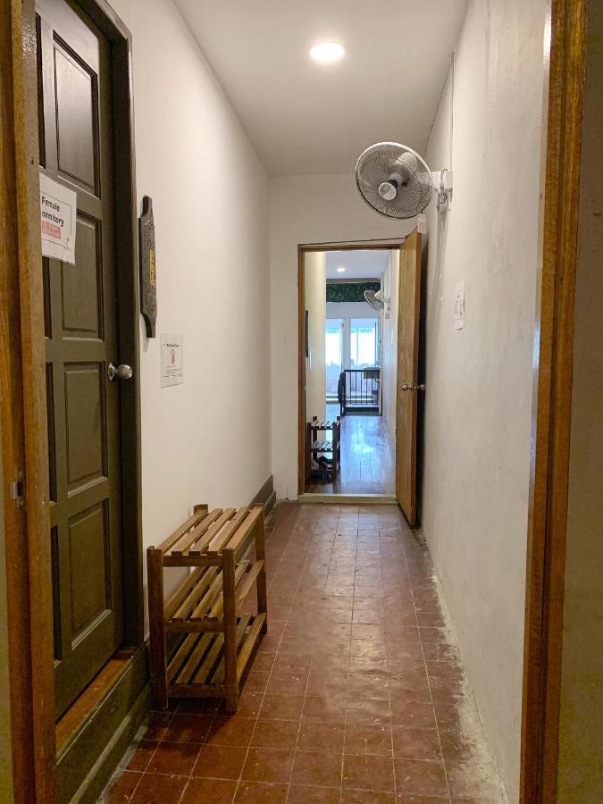 Hornbill's Nest Kuching Hostel Luaran gambar