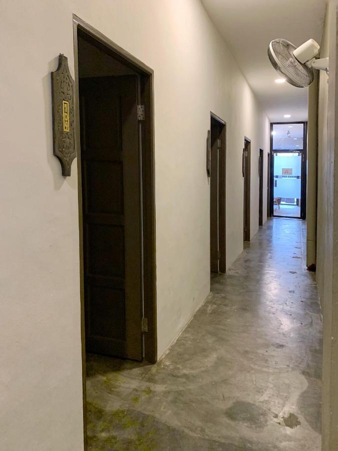 Hornbill's Nest Kuching Hostel Luaran gambar